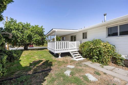 971 Kirkland Place, Kamloops, BC - Outdoor With Deck Patio Veranda