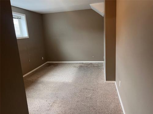971 Kirkland Place, Kamloops, BC - Indoor Photo Showing Other Room