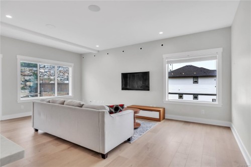 1332 Flint Ave, Langford, BC 