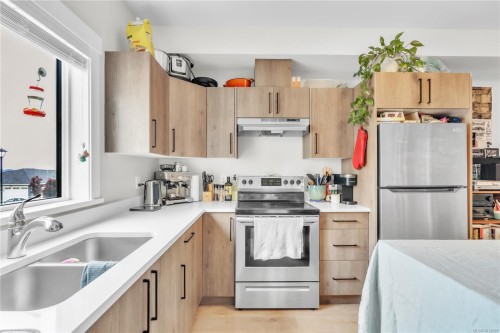 1332 Flint Ave, Langford, BC 