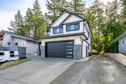 4-2880 Arden Rd, Courtenay, BC 