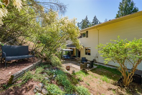 2-3470 Hillside Ave, Nanaimo, BC 