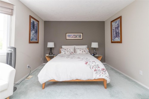 16-2115 Amelia Ave, Sidney, BC 