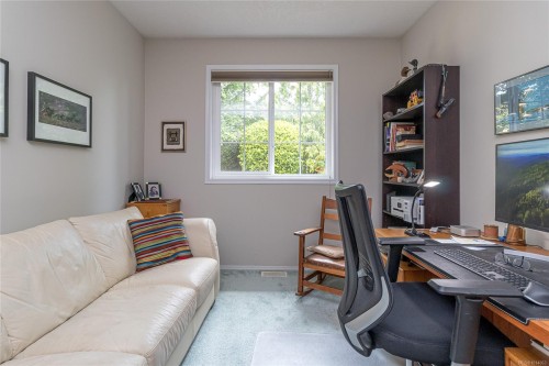 16-2115 Amelia Ave, Sidney, BC 