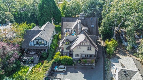 F-349 Foul Bay Rd, Victoria, BC - Outdoor