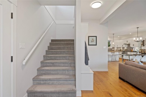 2052 Ernest Lane, Duncan, BC 