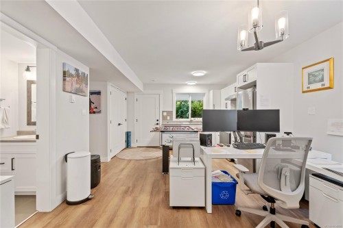 2052 Ernest Lane, Duncan, BC 