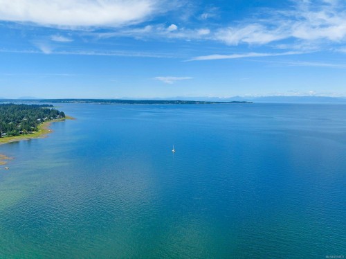 4842 Kilmarnock Dr, Courtenay, BC 