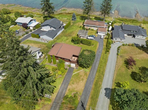 4842 Kilmarnock Dr, Courtenay, BC 