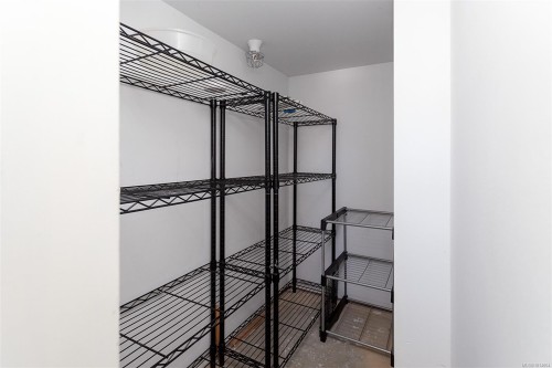 323-599 Pandora Ave, Victoria, BC - Indoor
