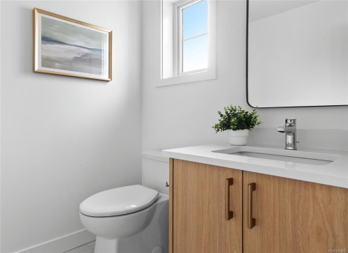 Unit 8-3907 Cedar Hill Rd, Saanich, BC 