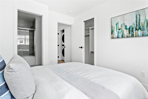 Unit 8-3907 Cedar Hill Rd, Saanich, BC 