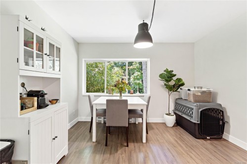 3365 Departure Bay Rd, Nanaimo, BC 