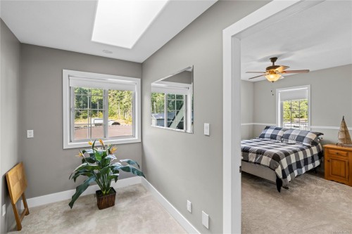 5670 Willow Rd, Port Alberni, BC 