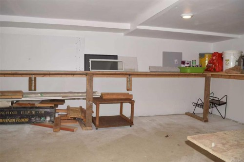 4037 Nelthorpe St, Saanich, BC 