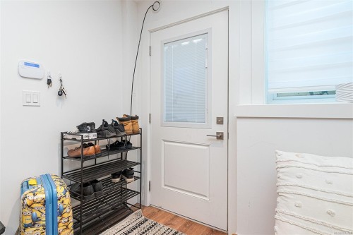 2555 Sinclair Rd, Saanich, BC 