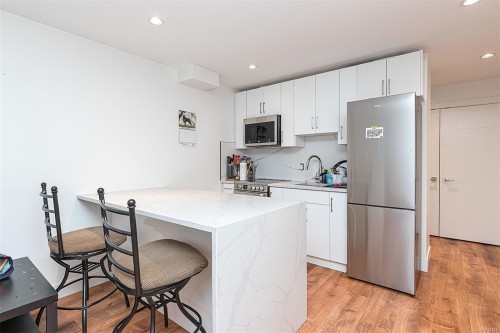 2555 Sinclair Rd, Saanich, BC 