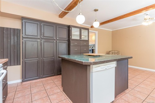 9992 Beach Dr, Chemainus, BC 