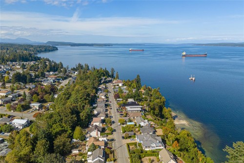 9992 Beach Dr, Chemainus, BC 
