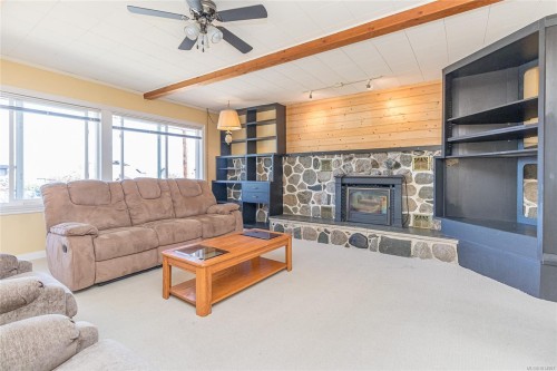 9992 Beach Dr, Chemainus, BC 