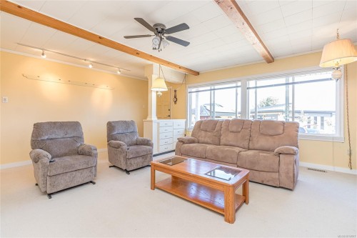 9992 Beach Dr, Chemainus, BC 