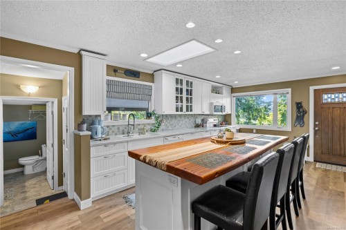 1470 Marina Way, Nanoose Bay, BC 