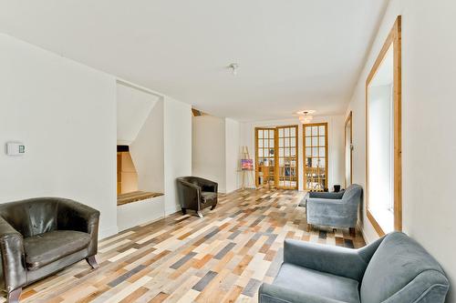 Boudoir - 1000 10E Rang, Saint-Herménégilde, QC - Indoor Photo Showing Living Room