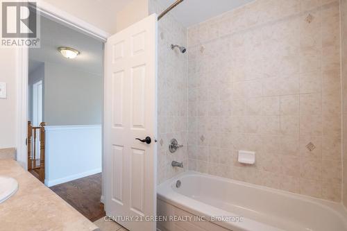 9 Mortimer Drive, Brampton, ON - Indoor Photo Showing Bathroom