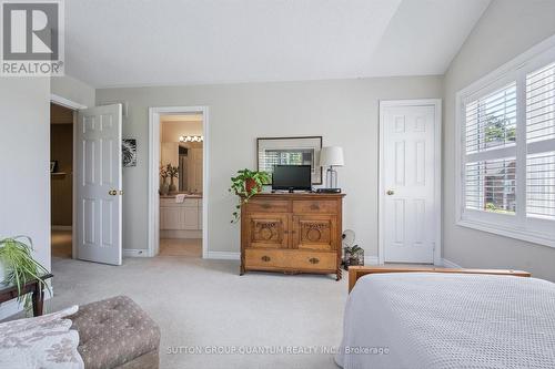 33 - 300 Ravineview Way, Oakville, ON - Indoor Photo Showing Bedroom