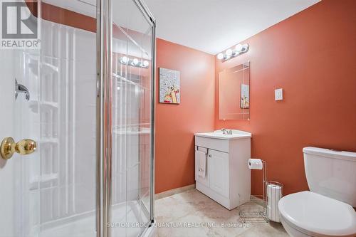 33 - 300 Ravineview Way, Oakville, ON - Indoor Photo Showing Bathroom