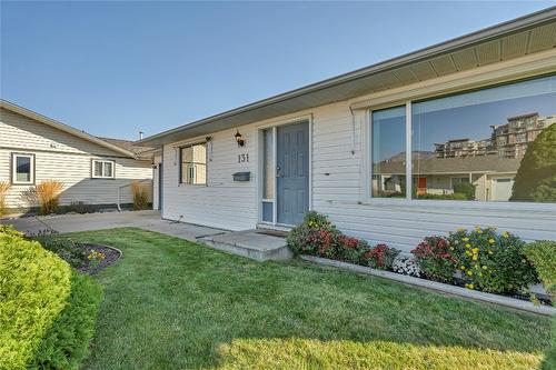 131-3400 Wilson Street, Penticton, BC - Outdoor