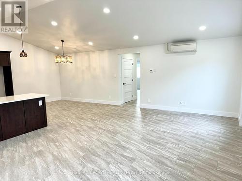 18 Golf Street, Kapuskasing, ON - Indoor