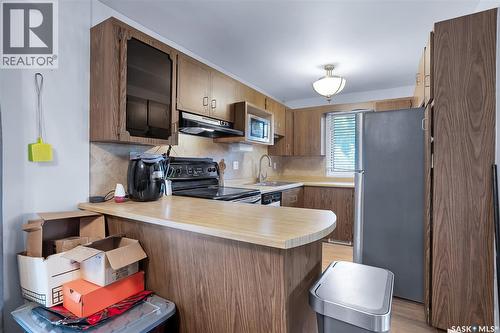 834 Marr Avenue, Saskatoon, SK - Indoor Photo Showing Kitchen