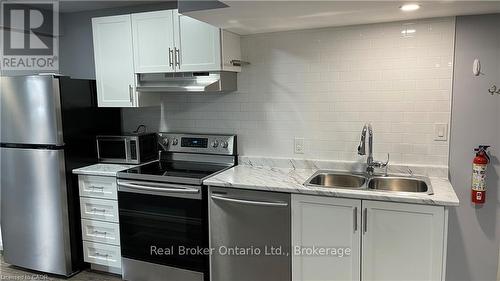 468-476 Main Street E, Hamilton (Stinson), ON - Indoor Photo Showing Kitchen With Double Sink