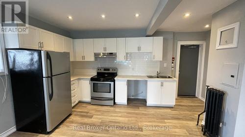 468-476 Main Street E, Hamilton (Stinson), ON - Indoor Photo Showing Kitchen With Double Sink