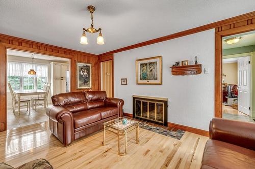 Living room - 1407 Boul. Bastien, Québec (Les Rivières), QC - Indoor Photo Showing Living Room With Fireplace