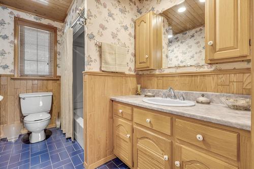 Bathroom - 1407 Boul. Bastien, Québec (Les Rivières), QC - Indoor Photo Showing Bathroom