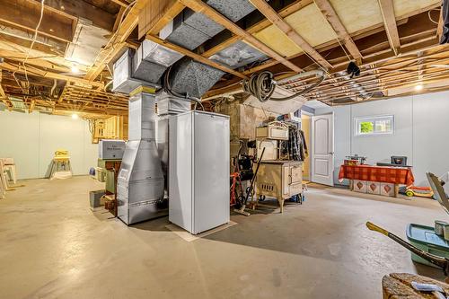 Storage - 1407 Boul. Bastien, Québec (Les Rivières), QC - Indoor Photo Showing Basement