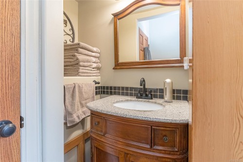 9381 Chemainus Rd, Chemainus, BC 