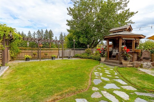 9381 Chemainus Rd, Chemainus, BC 