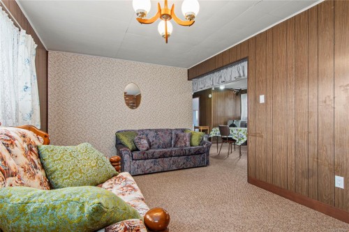 724 4Th Ave, Campbell River, BC 