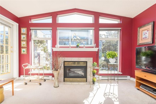 409-606 Goldstream Ave  Langford, BC V9B 2W8