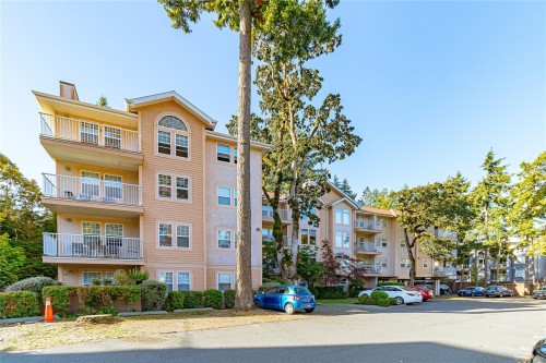 409-606 Goldstream Ave, Langford, BC - Outdoor With Facade