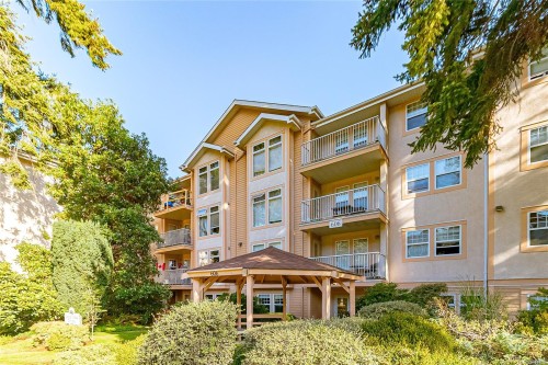 409-606 Goldstream Ave, Langford, BC - Outdoor