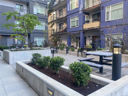 602-868 Orono Ave, Langford, BC - Outdoor