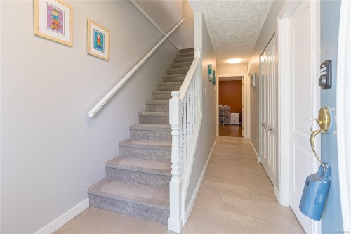 4731 Hammond Bay Rd, Nanaimo, BC 