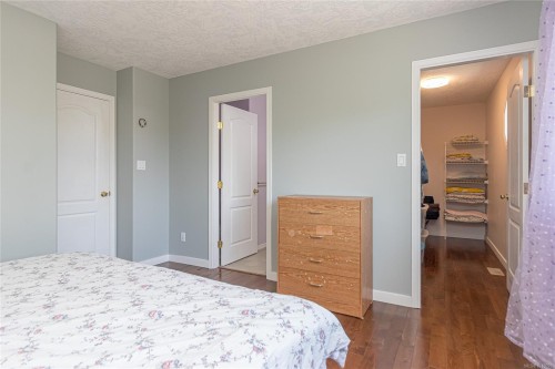 4731 Hammond Bay Rd, Nanaimo, BC 