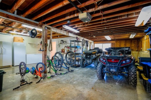 5953 Stuart Ave, Port Alberni, BC 