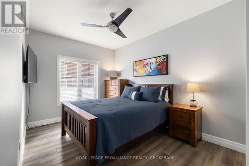 113 - 501 Frontenac Street, Kingston (East Of Sir John A. Blvd), ON - Indoor Photo Showing Bedroom