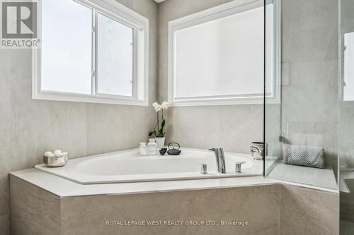 264 Morden Drive, Shelburne, ON - Indoor Photo Showing Bathroom